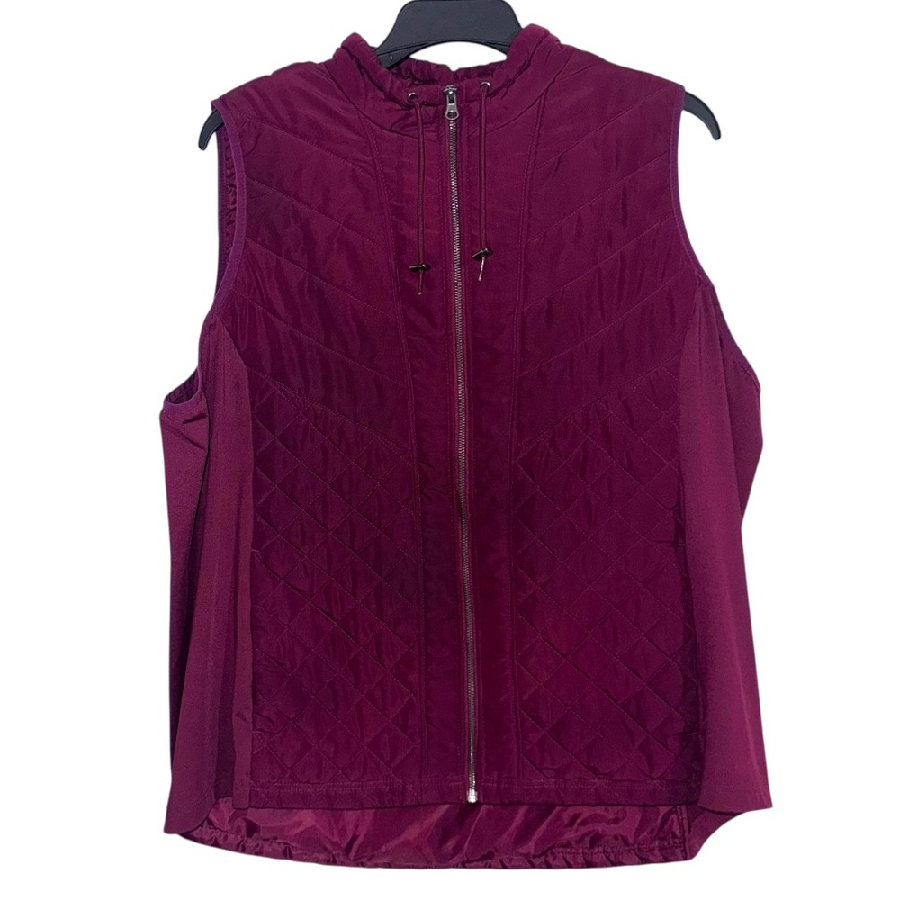 Maurices women’s burgundy vest quilt pattern size 3
